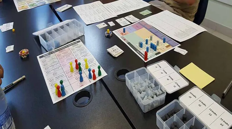 Jogo de Tabuleiro Ajuda Empresas