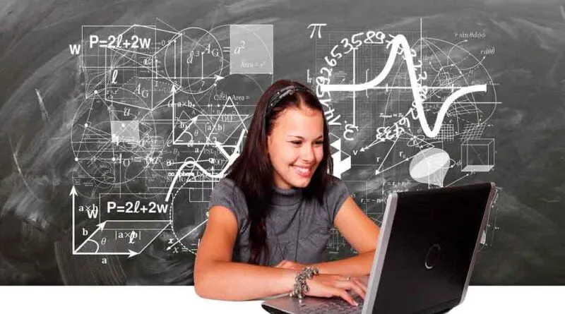 Capacitação Gratuita de Professora(e)s e Aluna(o)s