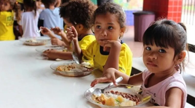 Instituto de Pesca e o Peixe na Escola