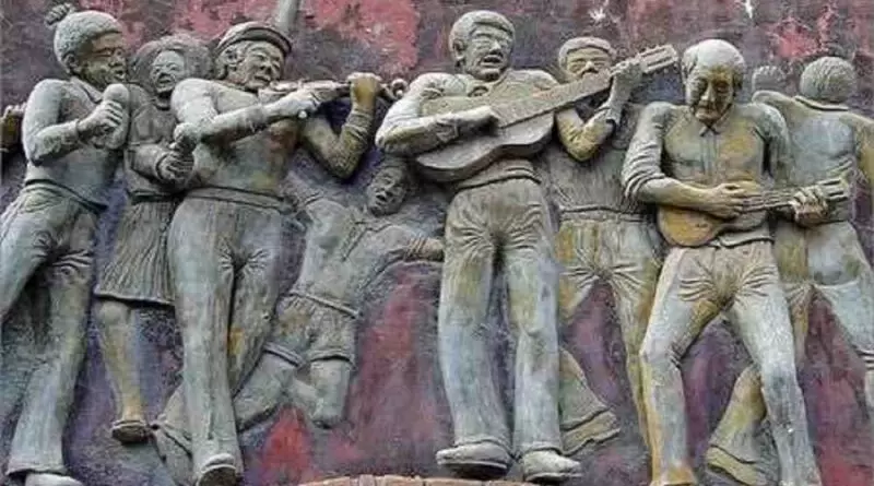 Etnomusicalismo