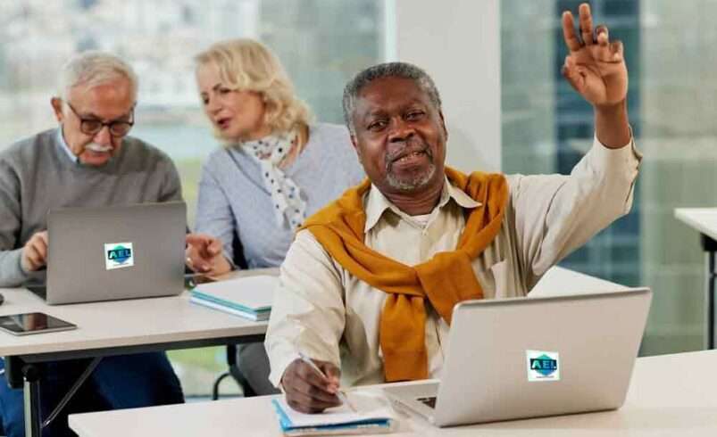 Mais Idosos na Faculdade