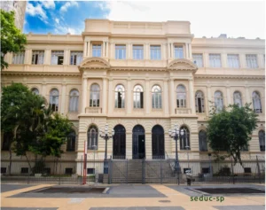 O Território da Educação Paulista